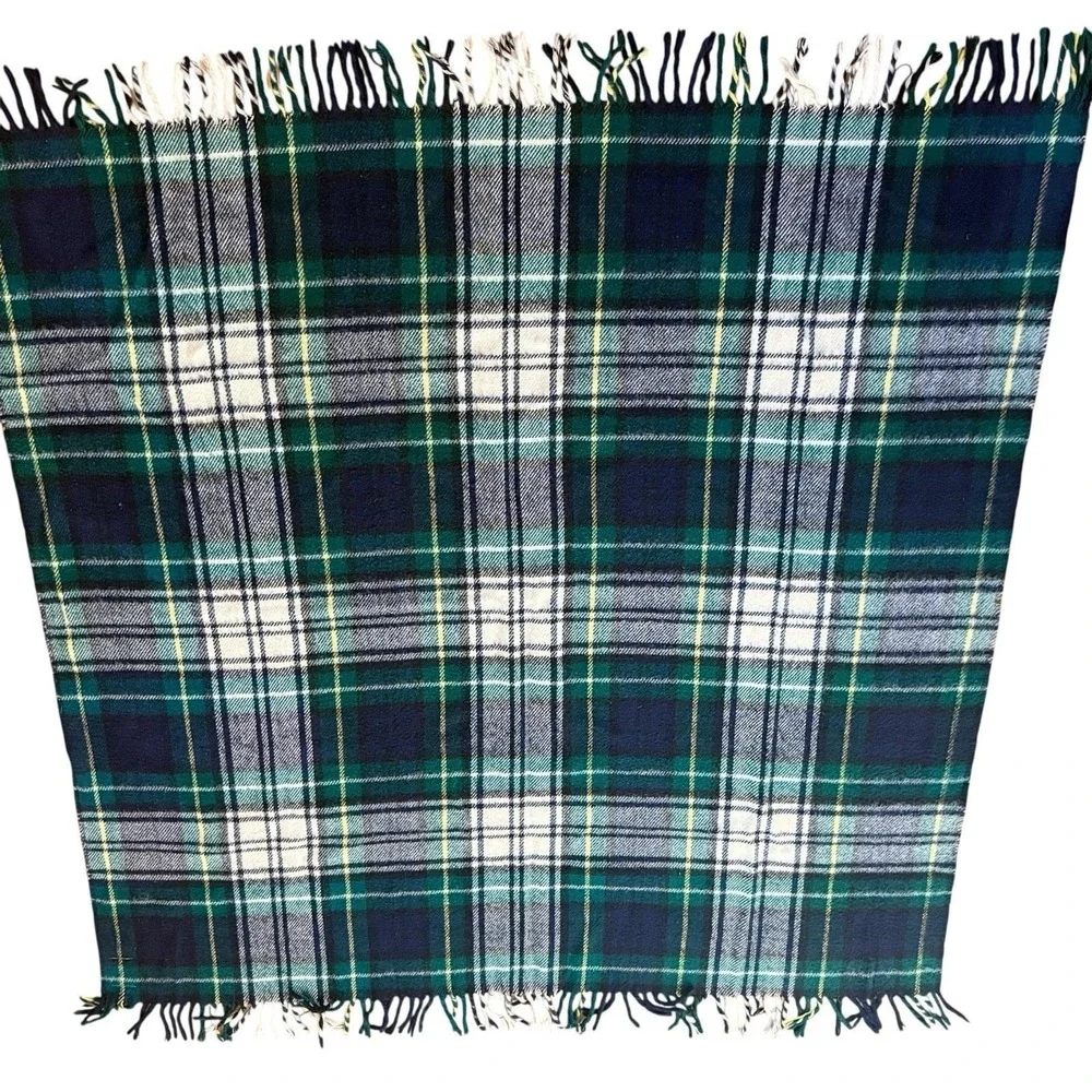 Vintage Troy Robe Blanket Throw Tartan Plaid Wool Stadium Bed Fringed 57x52